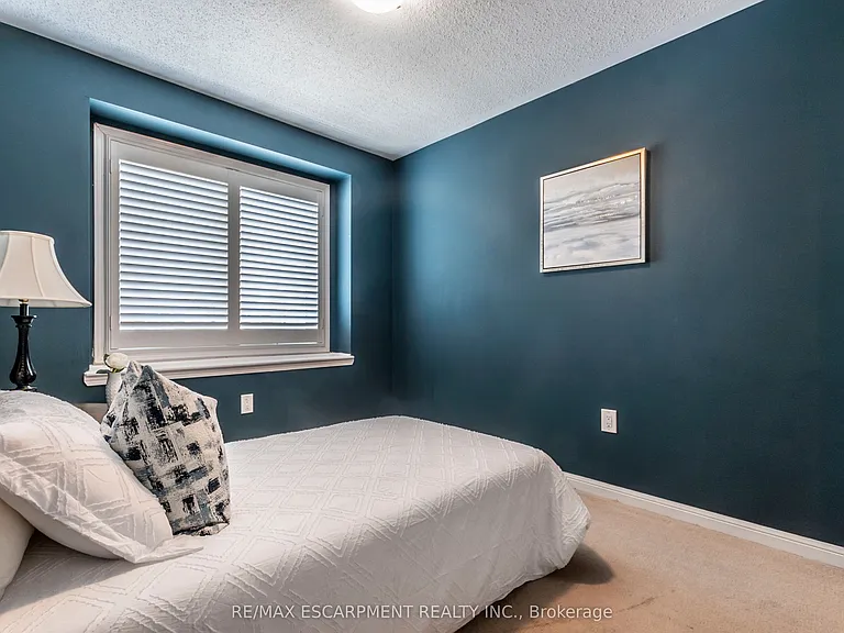 280 Wetenhall Lndg — Photo 22