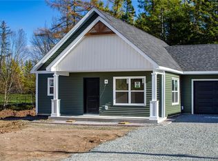 45 Homestead Dr, Hampton, NB E5N0J7