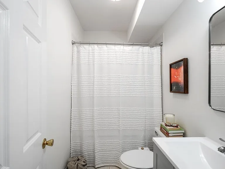11 Waltham St #C — Photo 15