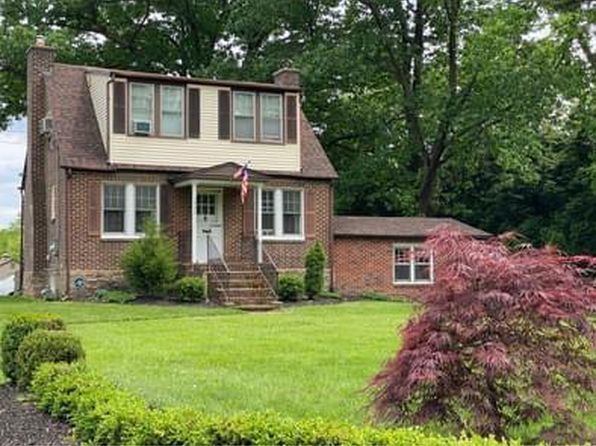 1537 Dillon Rd