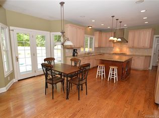 80 Marlin Rd, Sandy Hook, CT 06482