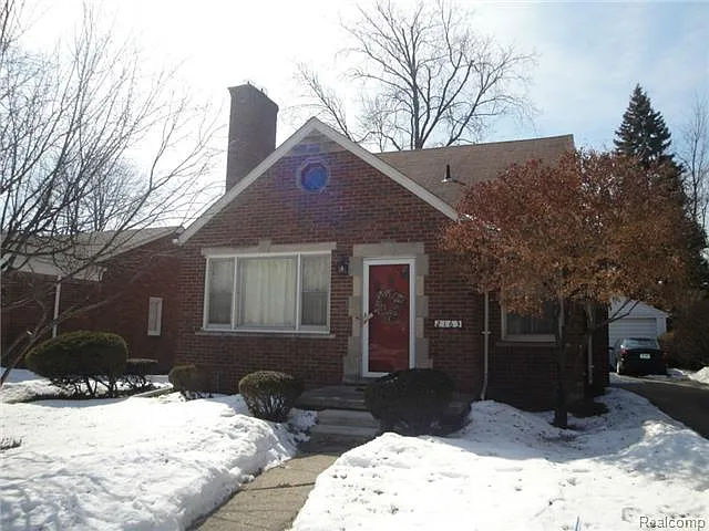 2163 Allard Ave photo 1