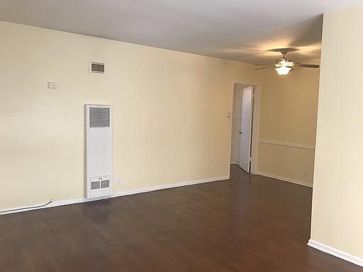 2nd image of 1030 N Oxford Ave APT 4