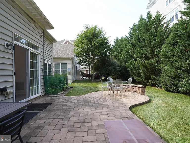 20779 Crescent Pointe Pl — Photo 34