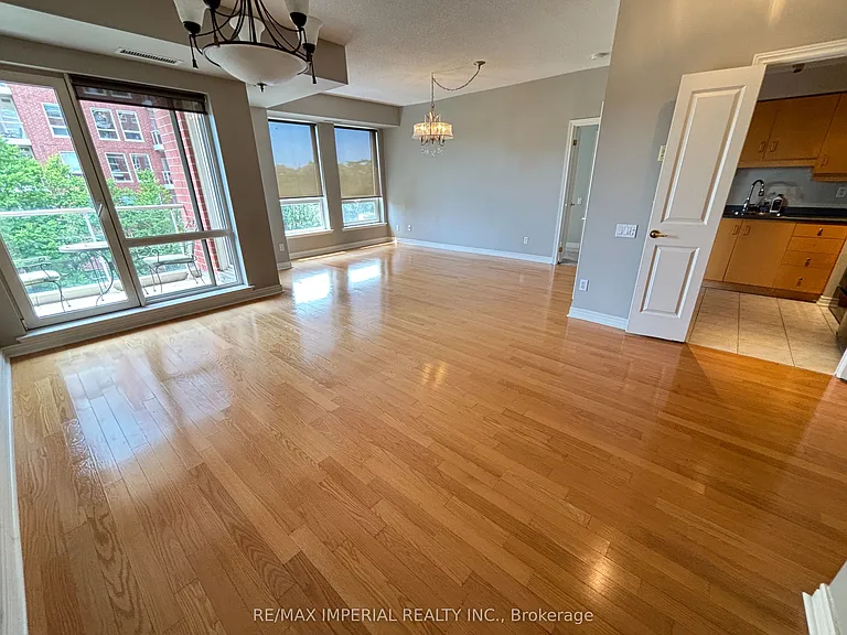 60 Old Mill Rd #405 — Photo 9
