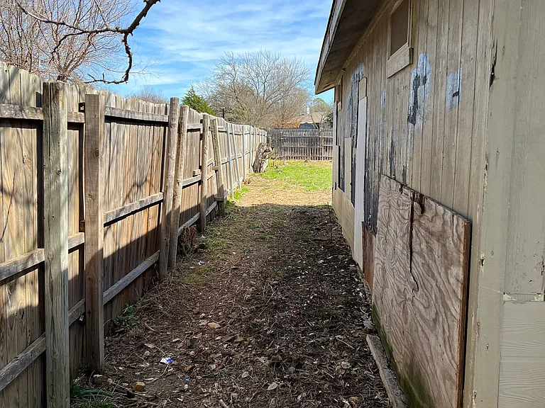 3105 Daytona Dr — Photo 10