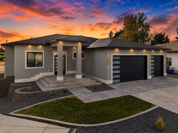 1030 S Florida Pl, Kennewick, WA 99338