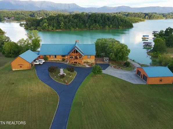 1929 Indian Creek Rd, Dandridge, TN 37725