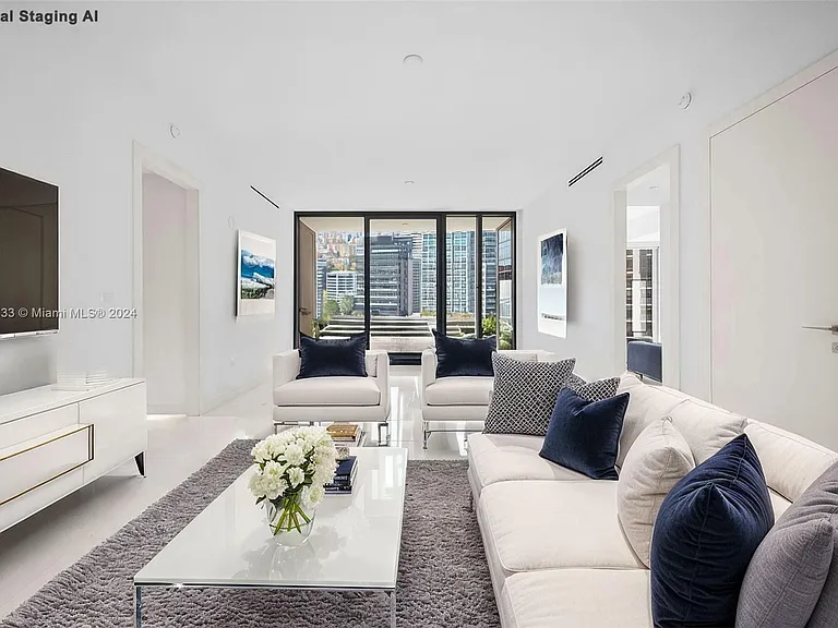 300 S Biscayne Blvd #4509 — Photo 10