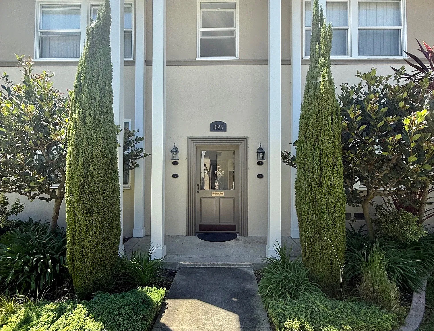 1 bed, $1,925 — Photo 1