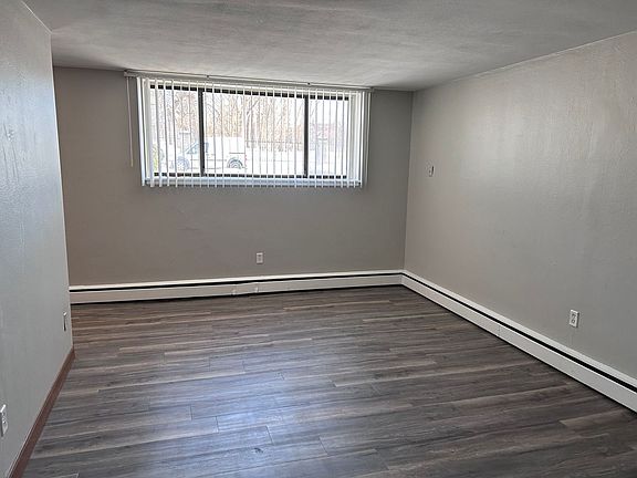 4th image of 569 Cleveland Ave S APT A