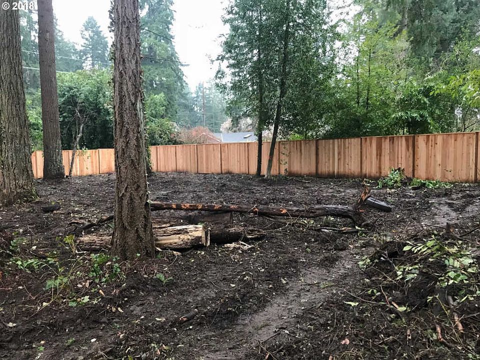 2nd image of 1056 Bayberry Rd