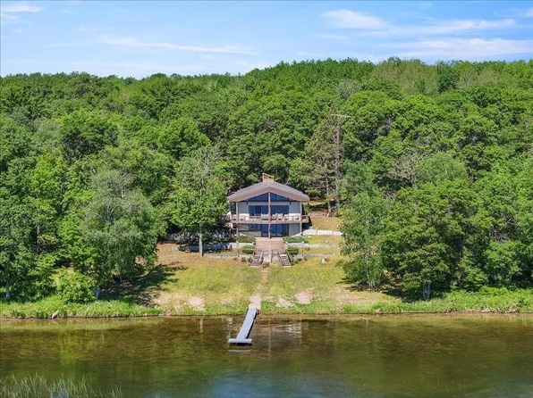 27890 Ridgewood Dr, Merrifield, MN 56465