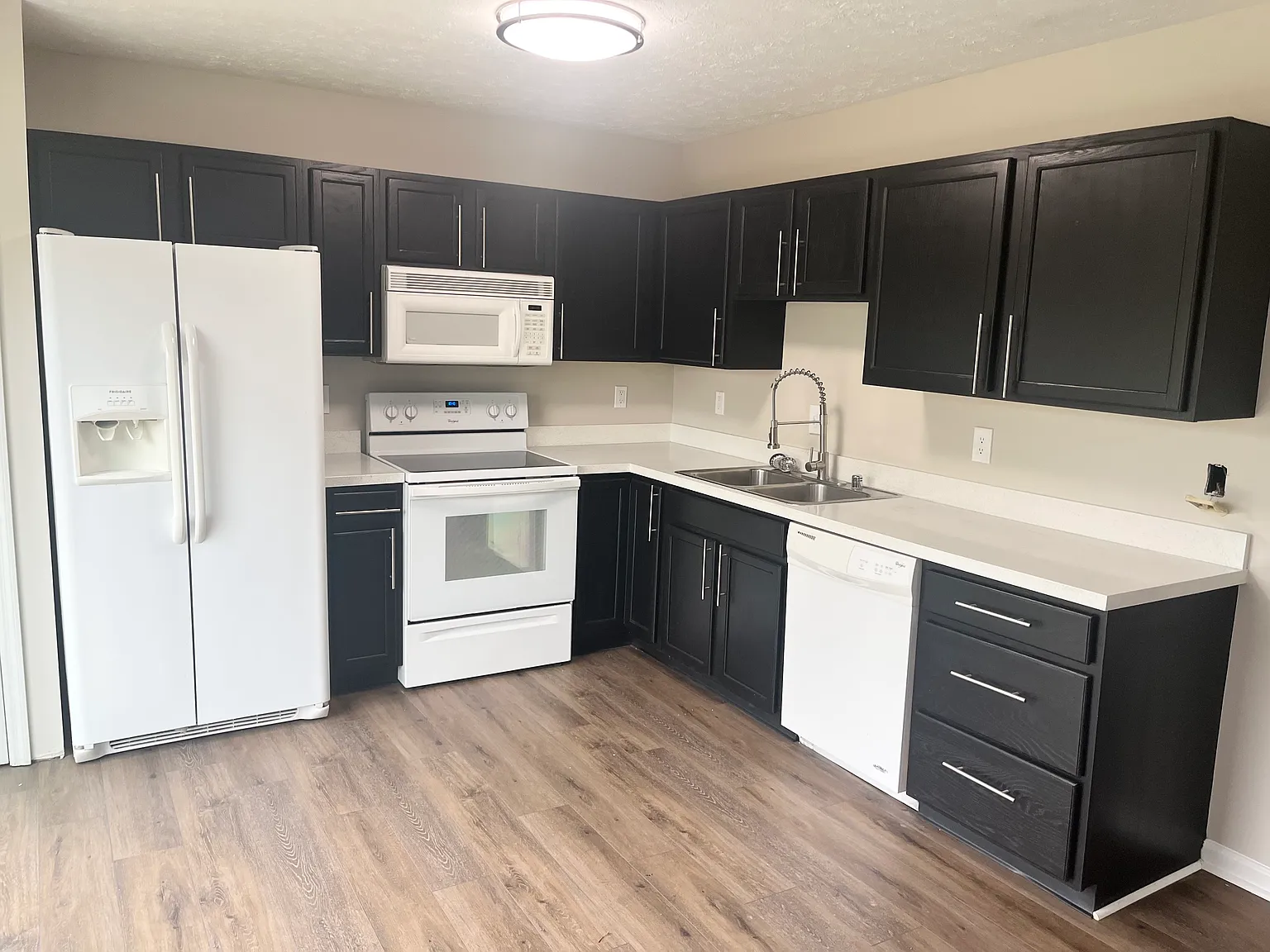 2045 Coriander Ln — Photo 4