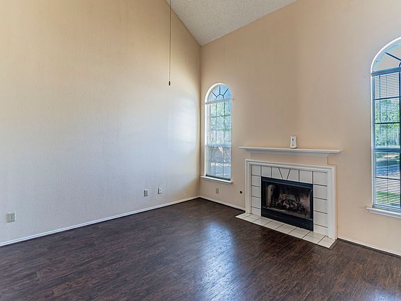 4th image of 4500 Fargo Dr