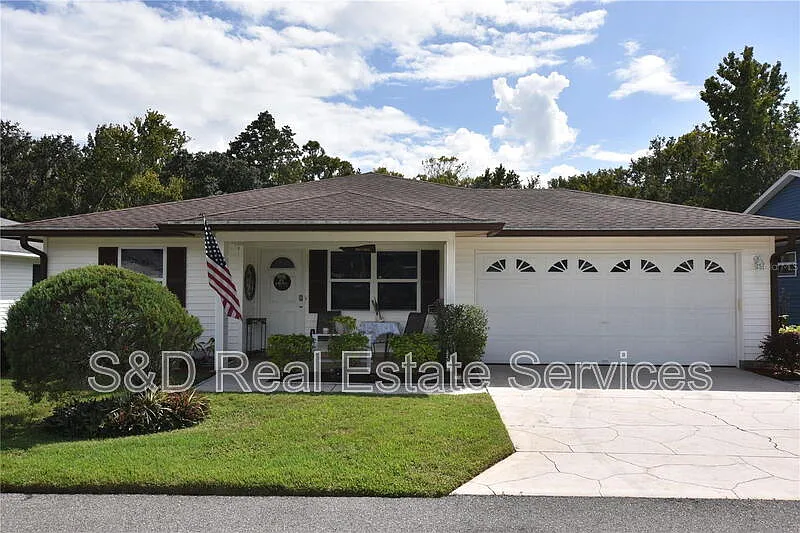 1774 Birchwood Loop