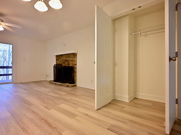 28 Mountain View Ct #28 — Photo 12