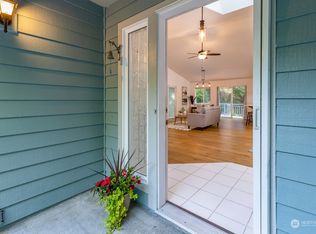 223 Pinecrest Dr, Port Townsend, WA 98368