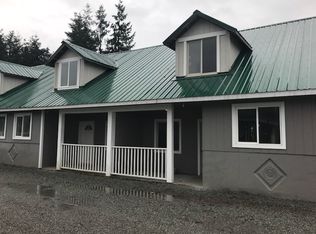 19057 Cedardale Rd APT 1, Mount Vernon, WA 98274