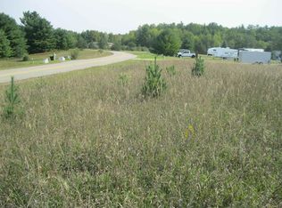 95 Westchester Ct, Gladwin, MI 48624