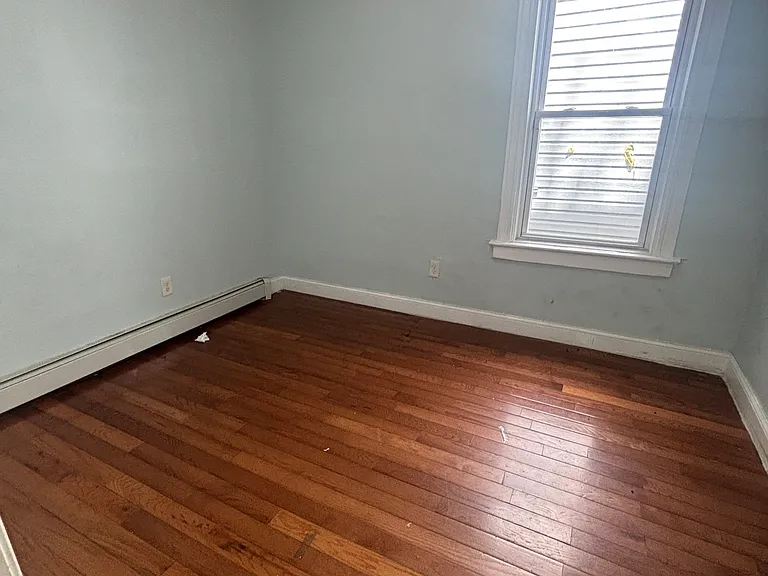 41 N 18th St #1 — Photo 4