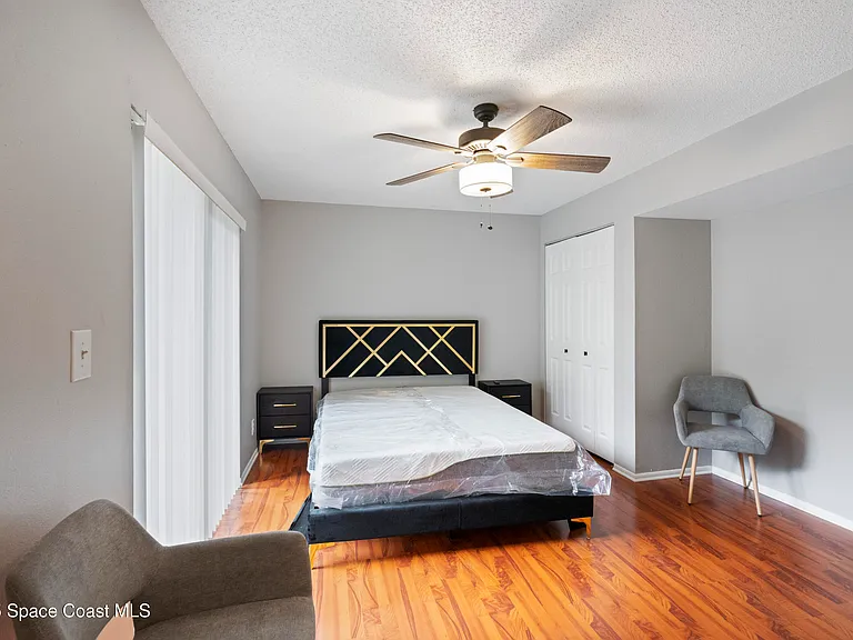 3263 Sand Ct — Photo 8