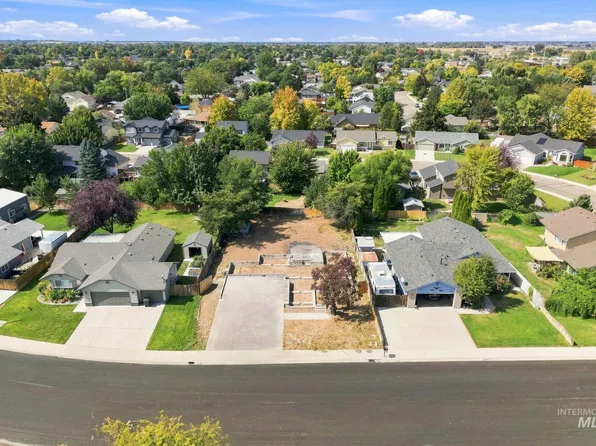 2981 N Quarrystone Way, Meridian, ID 83646