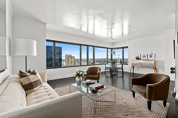 Sold by Compass | media 21