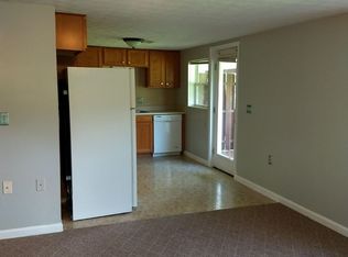 776 Laurels Rd APT 1, Johnson City, TN 37601