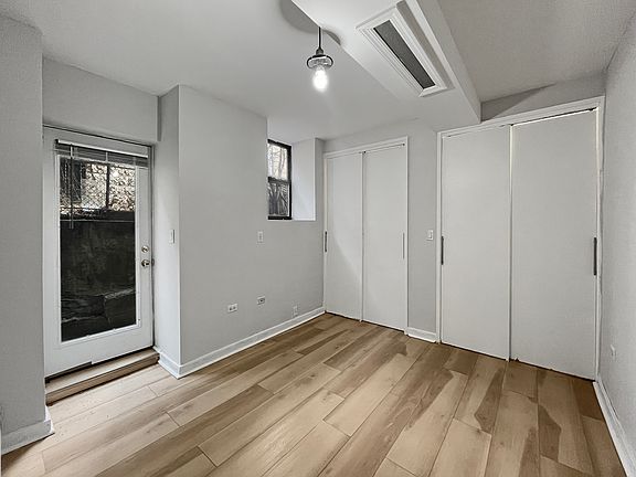 5th image of 42 Hawthorne St