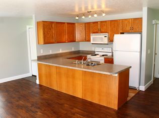 9257 S Jefferson Cv, Sandy, UT 84070
