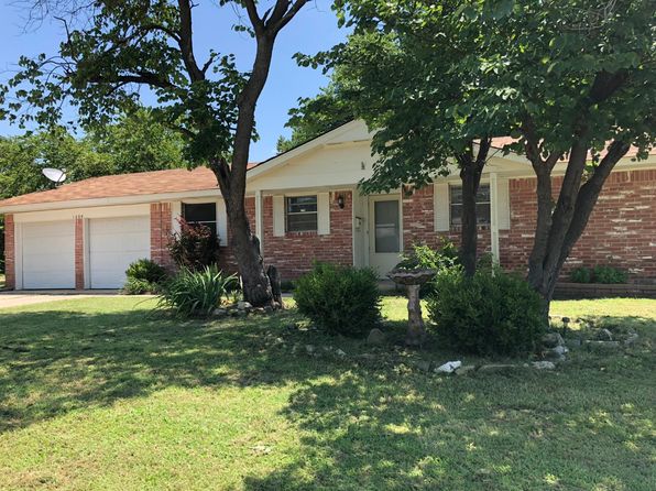 1404 Lakecrest Dr