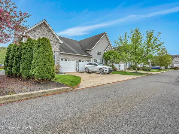 45 Marina Dr, Harveys Lake, PA 18618