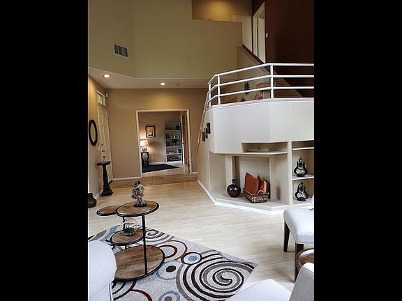 5th image of 12612 Springbrook Dr Unit E