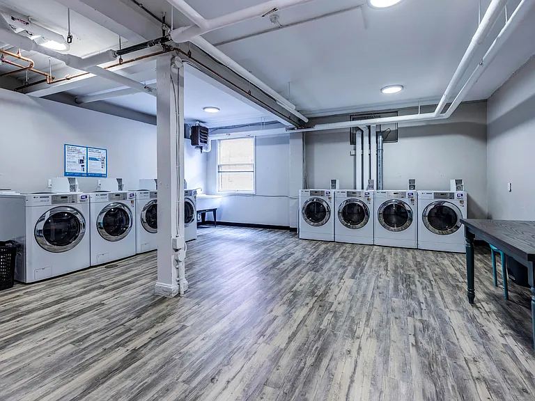Lock Vista Laundry Room