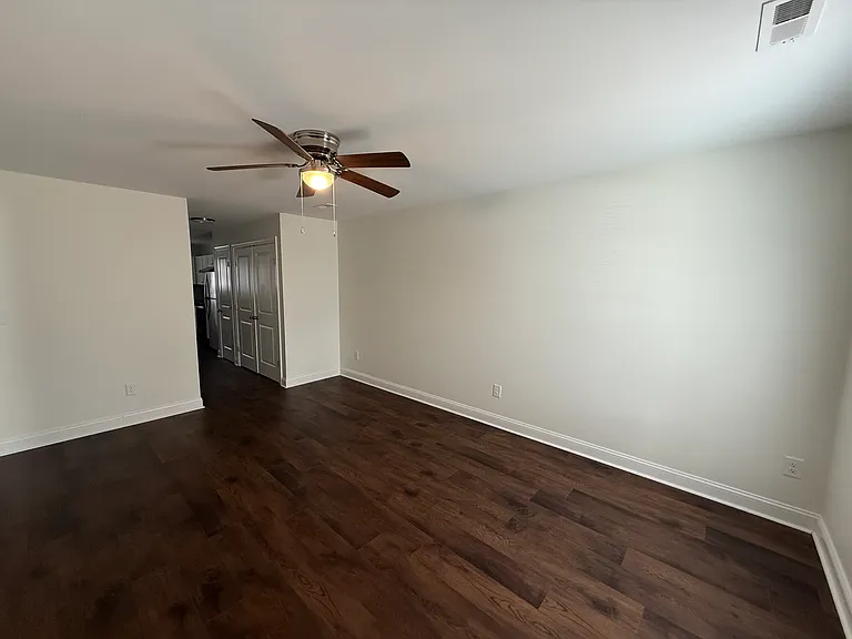 2308 Baxter Ln — Photo 10