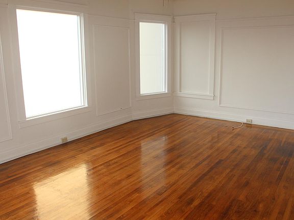 3rd image of 2756 McAllister St APT 2