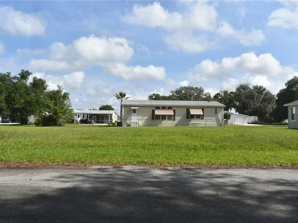 3 Lexington Cir #D, Wildwood, FL 34785