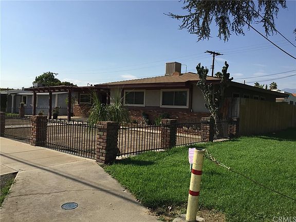 2nd image of 818 W Lugonia Ave