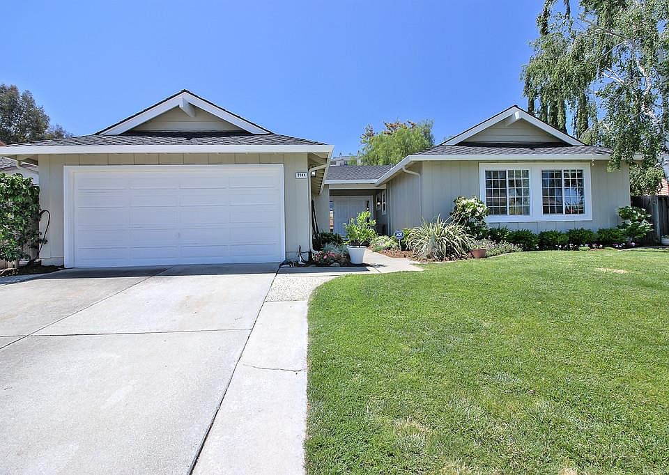 1st image of 7044 Elmsdale Dr