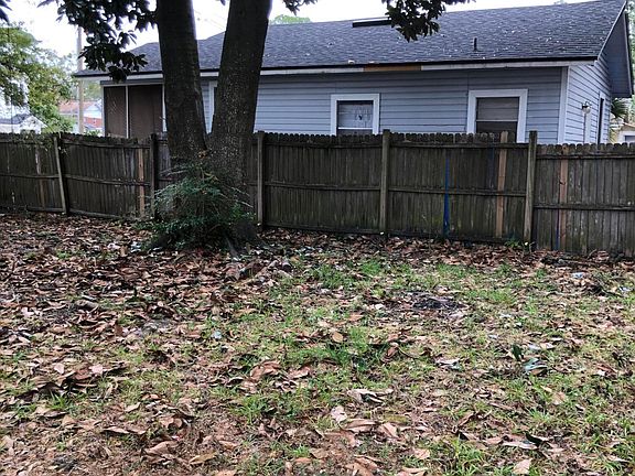 2nd image of 2145 Bedford Rd
