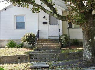 337 Farmington Ave, Cranston, RI 02920