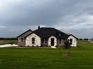140 Hillview Trl, Decatur, TX 76234