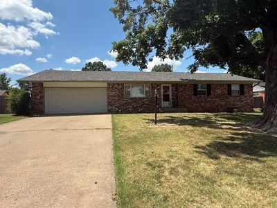 818 N 12th St, Rogers, AR, 72756