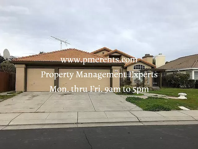 795 Long Barn Dr photo 1