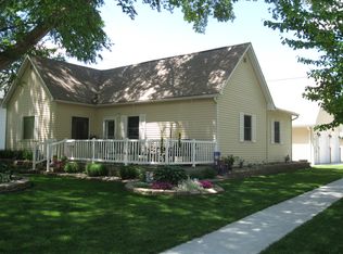 411 NE Elm St, Greenfield, IA 50849