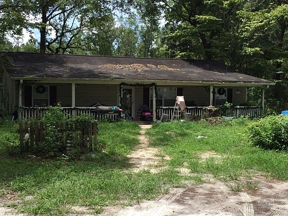 3rd image of 165 Sunset Ln