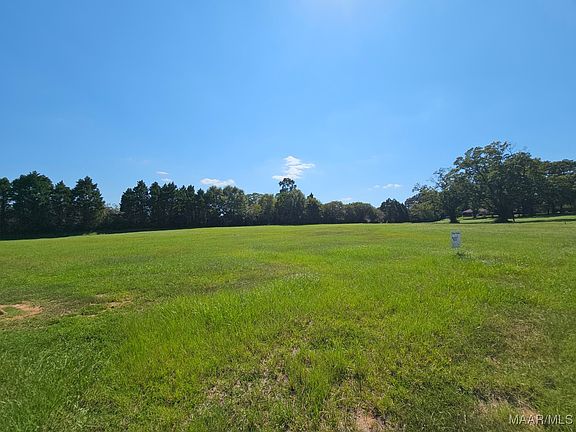 3rd image of 6290 Monticello Dr