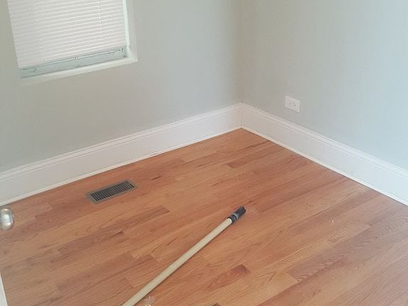 3rd image of 2484 S Blue Island Ave