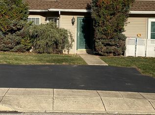 1206 Arbor Ct, Quakertown, PA 18951